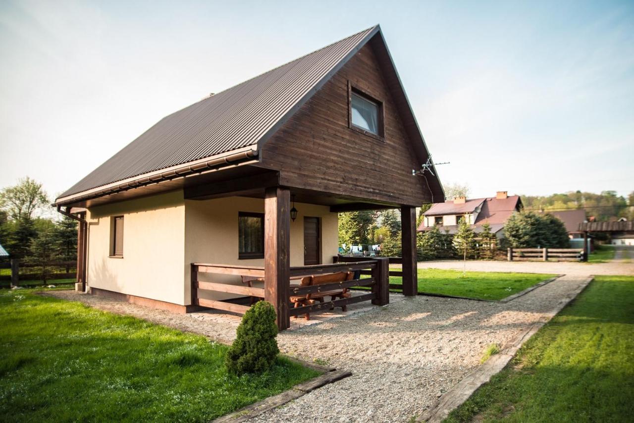 Domki Pod Lasem Lesko Exterior photo
