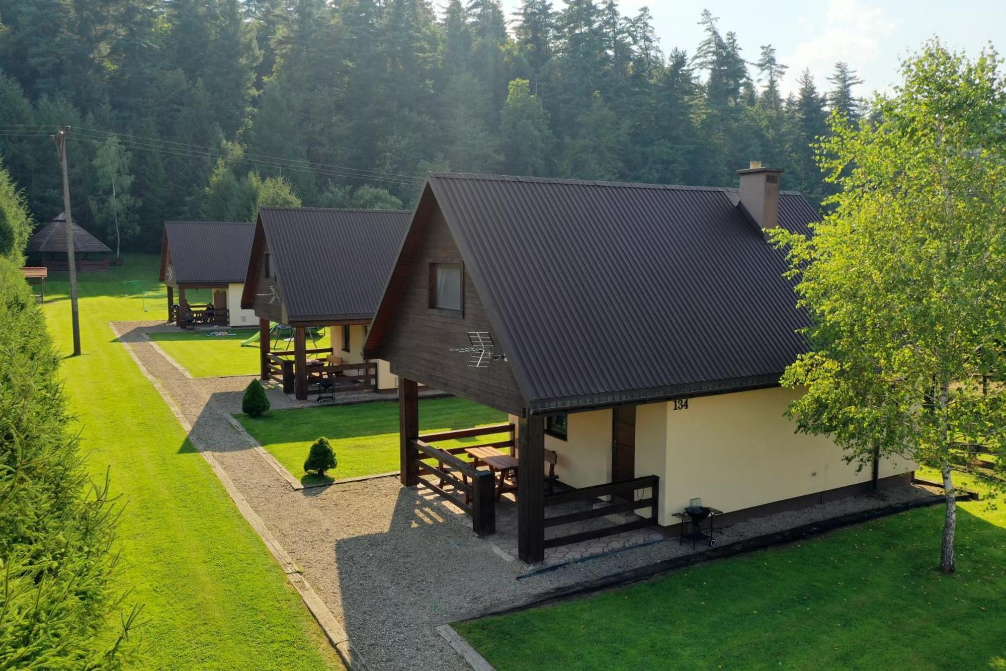 Domki Pod Lasem Lesko Exterior photo